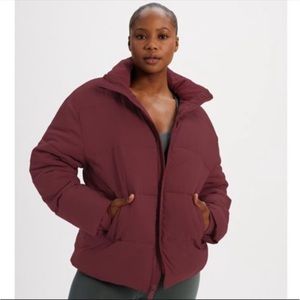 Girlfriend collective recycled puffer jacket size small